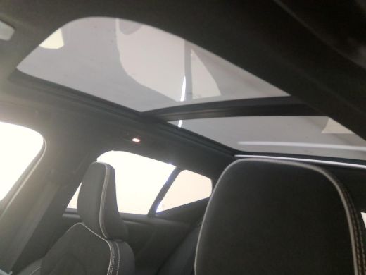 Volvo  EX40 Single Motor Extended Range Ultra 82 kWh | Trekhaak | Panoramadak | PDC V+A en 360 camera | BLIS ... ActivLease financial lease