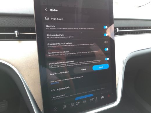 Volvo  EX90 Ultra Pure Electric AWD | Luchtvering | BOSE Audio | ActivLease financial lease