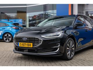 Ford Focus 1.0 EcoBoost Hybrid Vignale | 155pk! | Uniek/full options! | Trekhaak | Leder | Adap cruise | App...