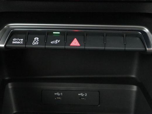 Audi A3 40 TFSIe Advanced edition | Sportstoelen | Carplay | Virtual Cockpit | Navigatie | Full LED | Par... ActivLease financial lease