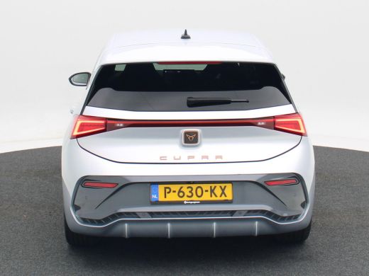 CUPRA Born Adrenaline One 62 kWh 204 Pk | Stoelverwarming | Navigatie | Adaptive Cruise | Camera | CarPlay |... ActivLease financial lease