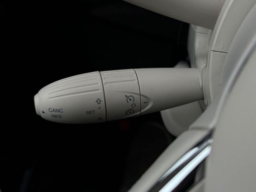 Fiat 500 1.0 Hybrid 70 pk Dolcevita | Panoramdak | Navigatie | Apple carplay | ActivLease financial lease