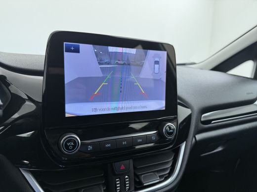 Ford Fiesta 1.0 EcoBoost Titanium AUTOMAAT / Navigatie / Camera / Parkeersensoren / Carplay / Dodehoek / 16''... ActivLease financial lease