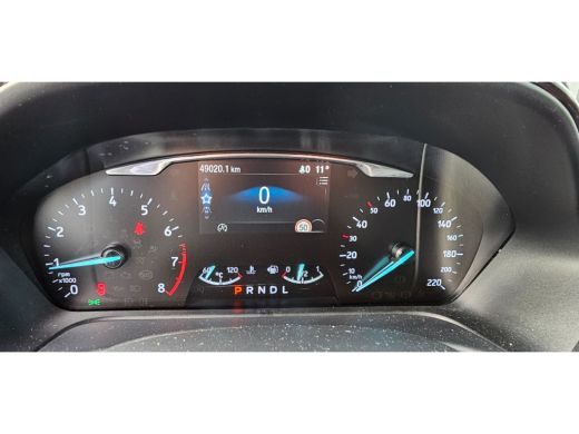 Ford Fiesta 1.0 EcoBoost Titanium AUTOMAAT / Navigatie / Camera / Parkeersensoren / Carplay / Dodehoek / 16''... ActivLease financial lease