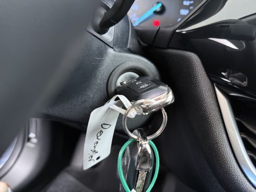 Ford Fiesta 1.0 EcoBoost Titanium AUTOMAAT / Navigatie / Camera / Parkeersensoren / Carplay / Dodehoek / 16''... ActivLease financial lease