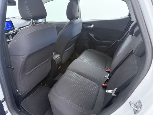 Ford Fiesta 1.0 EcoBoost Titanium AUTOMAAT / Navigatie / Camera / Parkeersensoren / Carplay / Dodehoek / 16''... ActivLease financial lease