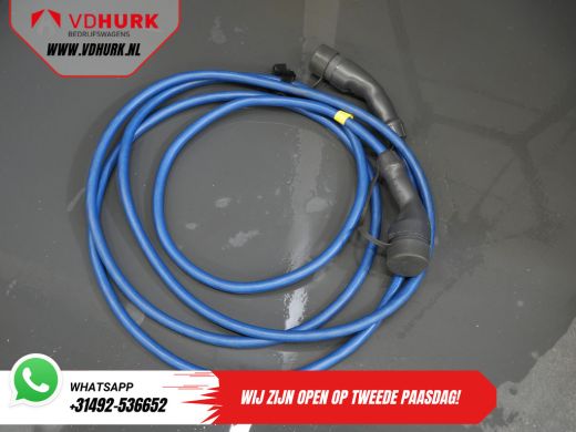 Ford Kuga 2.5 PHEV 225 pk Titanium LED/ Carplay/ Virtual Cockpit/ Elek.Trekhaak/ Navi/ Camera/ PDC/ Climate... ActivLease financial lease