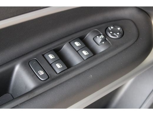 Jeep Avenger 1.2 e-Hybrid Summit | 8 Jaar garantie | Winter pack | Camera | Cruise control adaptief | Elektr. ... ActivLease financial lease