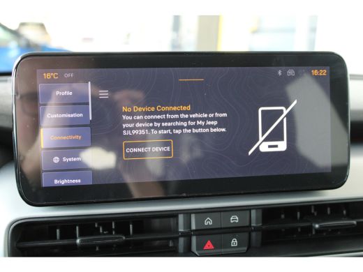 Jeep Avenger 1.2 e-Hybrid Summit | 8 Jaar garantie | Winter pack | Camera | Cruise control adaptief | Elektr. ... ActivLease financial lease