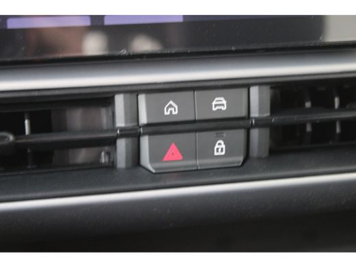 Jeep Avenger 1.2 e-Hybrid Summit | 8 Jaar garantie | Winter pack | Camera | Cruise control adaptief | Elektr. ... ActivLease financial lease