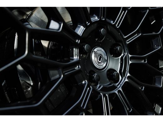 Land Rover Defender 110 Defender URBAN 110 P300e X-Dynamic SE | Urban bodykit | 22 Inch | Pano | Cold Climate | ActivLease financial lease