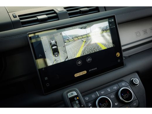 Land Rover Defender 110 Defender URBAN 110 P300e X-Dynamic SE | Urban bodykit | 22 Inch | Pano | Cold Climate | ActivLease financial lease