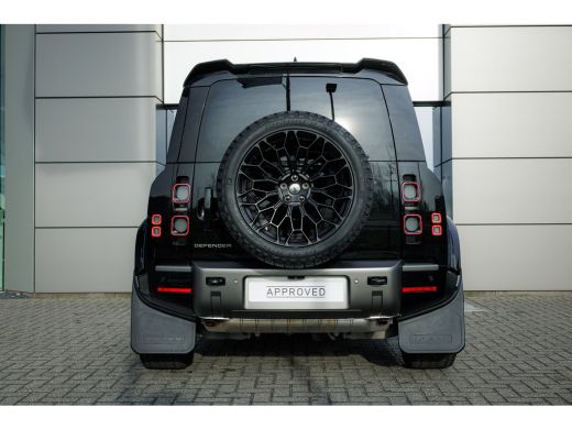 Land Rover Defender 110 Defender URBAN 110 P300e X-Dynamic SE | Urban bodykit | 22 Inch | Pano | Cold Climate | ActivLease financial lease