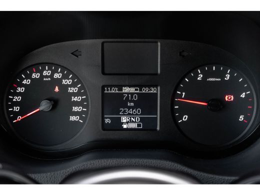 Mercedes-Benz Sprinter 317 CDI L2H2 | Automaat | Mbux | 360&deg; camera | Navi | Cruise | Climatronic ActivLease financial lease