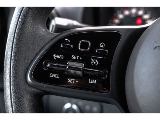 Mercedes-Benz Sprinter 317 CDI L2H2 | Automaat | Mbux | 360&deg; camera | Navi | Cruise | Climatronic ActivLease financial lease