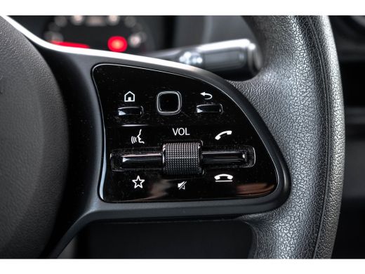 Mercedes-Benz Sprinter 317 CDI L2H2 | Automaat | Mbux | 360&deg; camera | Navi | Cruise | Climatronic ActivLease financial lease