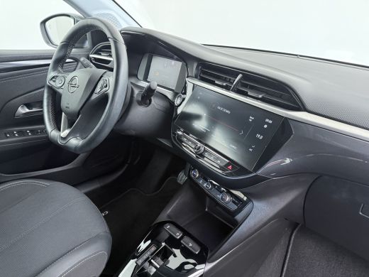 Opel Corsa 1.2 Elegance AUTOMAAT / Navigatie / Camera / Parkeersensoren / Keyless / Dodehoek / LED / 16'' LMV ActivLease financial lease