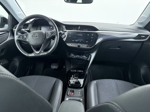 Opel Corsa 1.2 Elegance AUTOMAAT / Navigatie / Camera / Parkeersensoren / Keyless / Dodehoek / LED / 16'' LMV ActivLease financial lease