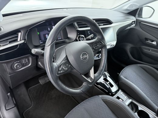 Opel Corsa 1.2 Elegance AUTOMAAT / Navigatie / Camera / Parkeersensoren / Keyless / Dodehoek / LED / 16'' LMV ActivLease financial lease