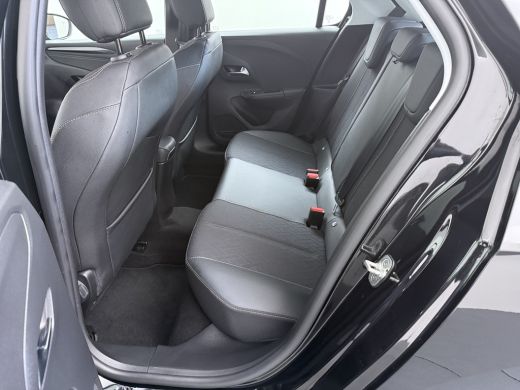 Opel Corsa 1.2 Elegance AUTOMAAT / Navigatie / Camera / Parkeersensoren / Keyless / Dodehoek / LED / 16'' LMV ActivLease financial lease