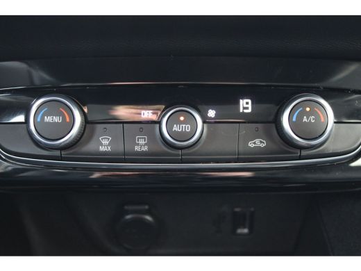 Opel Corsa 1.2 Elegance / Navigatie / Camera / Parkeersensoren / Keyless / LED / 16'' LMV ActivLease financial lease