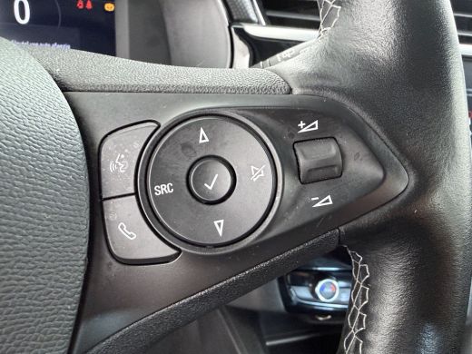Opel Corsa 1.2 GS Line / Navigatie / Camera / Parkeersensoren / Keyless / LED / Carplay / 16'' LMV ActivLease financial lease