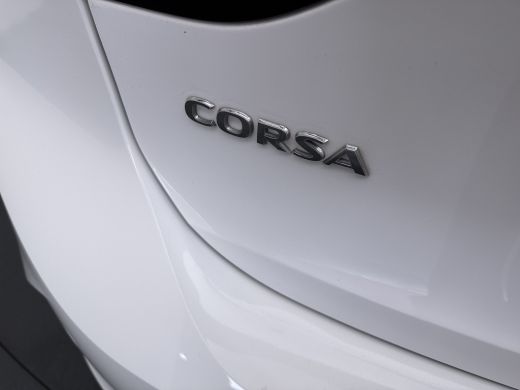 Opel Corsa 1.2 GS Line / Navigatie / Camera / Parkeersensoren / Keyless / Carplay / ECC / LED / 16'' LMV ActivLease financial lease