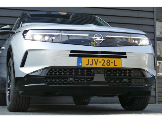 Opel Grandland 1.6 TURBO 195PK PLUG-IN HYBRID GS AUTOMAAT / NAVI / CLIMA / PDC / 19"LMV / CAMERA V+A / AFN. TREK... ActivLease financial lease