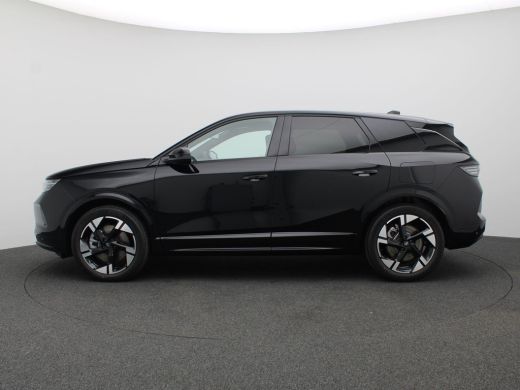 Opel Grandland 1.6 Turbo Plug-in-Hybrid Ultimate 195PK Aut. Trekhaak, 360gr. Camera, Keyless, Matrix-LED Verlich... ActivLease financial lease