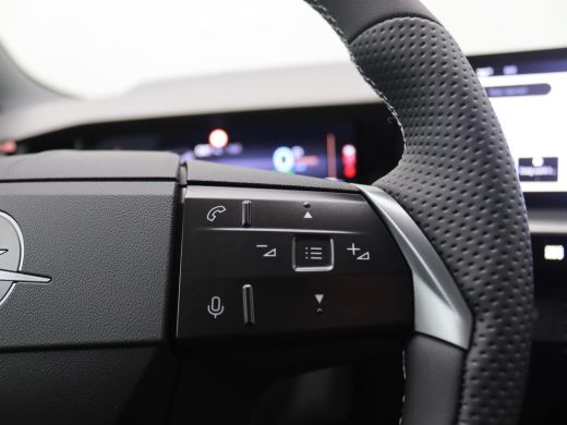 Opel Grandland 1.6 Turbo Plug-in-Hybrid Ultimate 195PK Aut. Trekhaak, 360gr. Camera, Keyless, Matrix-LED Verlich... ActivLease financial lease