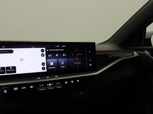 Opel Grandland 1.6 Turbo Plug-in-Hybrid Ultimate 195PK Aut. Trekhaak, 360gr. Camera, Keyless, Matrix-LED Verlich... ActivLease financial lease