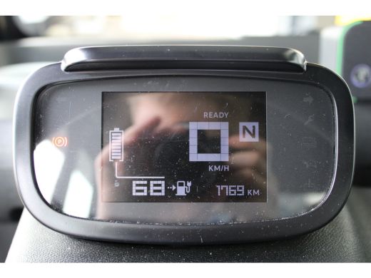 Opel Rocks-e Rocks-e | Brommerrijbewijs | Panoramadak | Geluidsinstallatie | Apple carplay | 15` LM | ActivLease financial lease