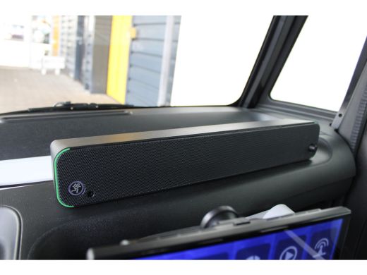 Opel Rocks-e Rocks-e | Brommerrijbewijs | Panoramadak | Geluidsinstallatie | Apple carplay | 15` LM | ActivLease financial lease