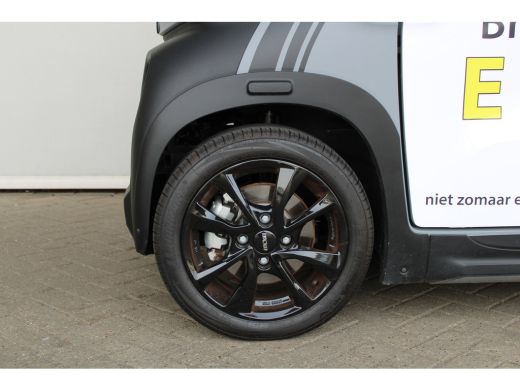 Opel Rocks-e Rocks-e | Brommerrijbewijs | Panoramadak | Geluidsinstallatie | Apple carplay | 15` LM | ActivLease financial lease