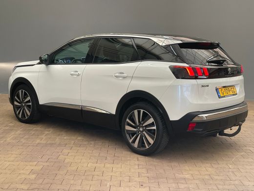 Peugeot 3008 1.2 PureTech Allure Camera | Digitaal Dashboard | Parkeersensoren Rondom | 19" Lichtmetaal | Carp... ActivLease financial lease