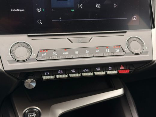 Peugeot 308 Active Pack Business AGR Comfort stoelen met stoel verwaming | Adeptieve cruise control | Parkeer... ActivLease financial lease