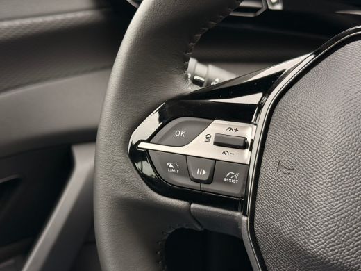 Peugeot 308 Active Pack Business AGR Comfort stoelen met stoel verwaming | Adeptieve cruise control | Parkeer... ActivLease financial lease