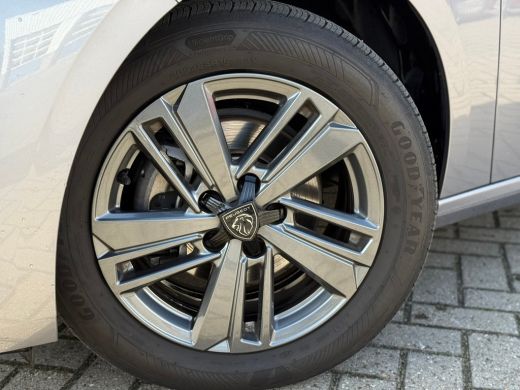 Peugeot 308 Active Pack Business Comfort stoelen met stoel verwaming | Adeptieve cruise control | Parkeersens... ActivLease financial lease