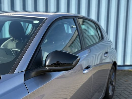 Peugeot 308 Active Pack Business Comfort stoelen met stoel verwaming | Adeptieve cruise control | Parkeersens... ActivLease financial lease