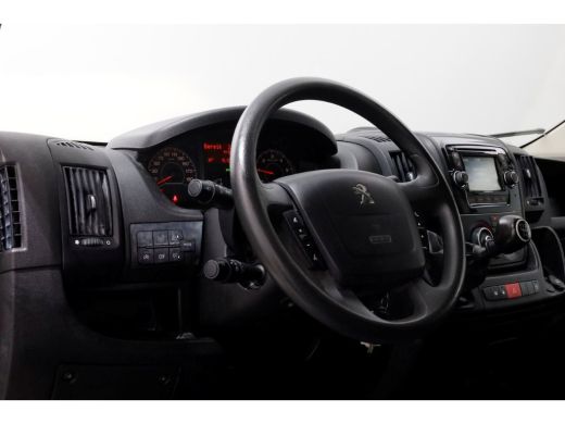 Peugeot Boxer 2.0 BlueHDI 130pk L2H2 Pro Airco/Camera 04-2019 ActivLease financial lease