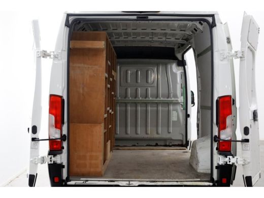 Peugeot Boxer 2.0 BlueHDI 130pk L2H2 Pro Airco/Camera 04-2019 ActivLease financial lease