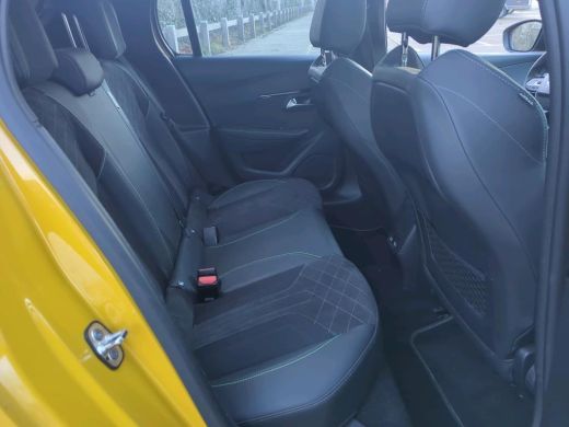 Peugeot e-208 EV GT Pack 50 kWh NL-AUTO | PANODAK | 360 CAMERA ActivLease financial lease