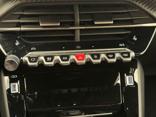 Peugeot e-208 GT | Adaptieve cruise control met Stop&Go functie | Elektrische parkeerrem | Elektrische parkeerrem ActivLease financial lease
