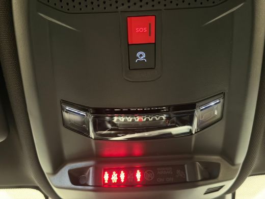 Peugeot e-208 GT | Adaptieve cruise control met Stop&Go functie | Elektrische parkeerrem | Elektrische parkeerrem ActivLease financial lease