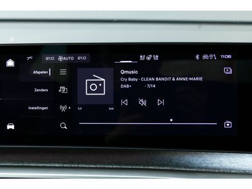 Peugeot e-3008 73KWH 325PK DUAL MOTOR LAUNCH EDITION AUTOMAAT / NAVI / LEDER / CLIMA / PDC / CAMERA V+A / PANO.D... ActivLease financial lease