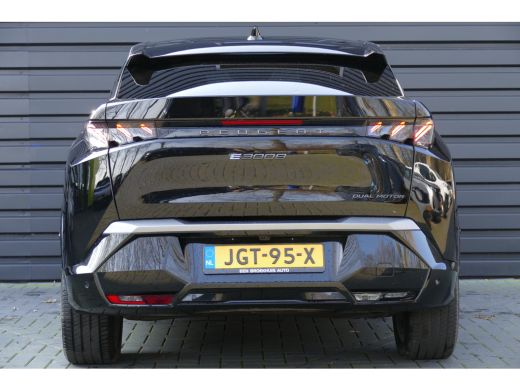 Peugeot e-3008 73KWH 325PK DUAL MOTOR LAUNCH EDITION AUTOMAAT / NAVI / LEDER / CLIMA / PDC / CAMERA V+A / PANO.D... ActivLease financial lease