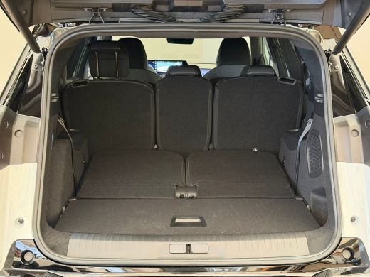 Peugeot e-5008 GT Exclusive 73 kWh | 2 stoelen op derde rij | Achteruitrijcamera | Apple Carplay/Android Auto|te... ActivLease financial lease