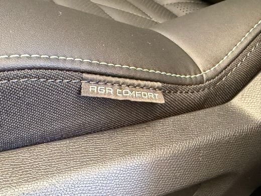 Peugeot e-5008 GT Exclusive 73 kWh | 2 stoelen op derde rij | Achteruitrijcamera | Apple Carplay/Android Auto|te... ActivLease financial lease