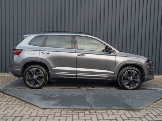 Skoda Karoq 1.5 TSI ACT Sportline Business | Elk. A-klep | Camera | Lane Assist | Stoel & Stuur verw. | Prijs... ActivLease financial lease