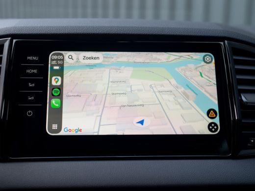 Skoda Karoq 1.5 TSI ACT Sportline Business | Elk. A-klep | Camera | Lane Assist | Stoel & Stuur verw. | Prijs... ActivLease financial lease